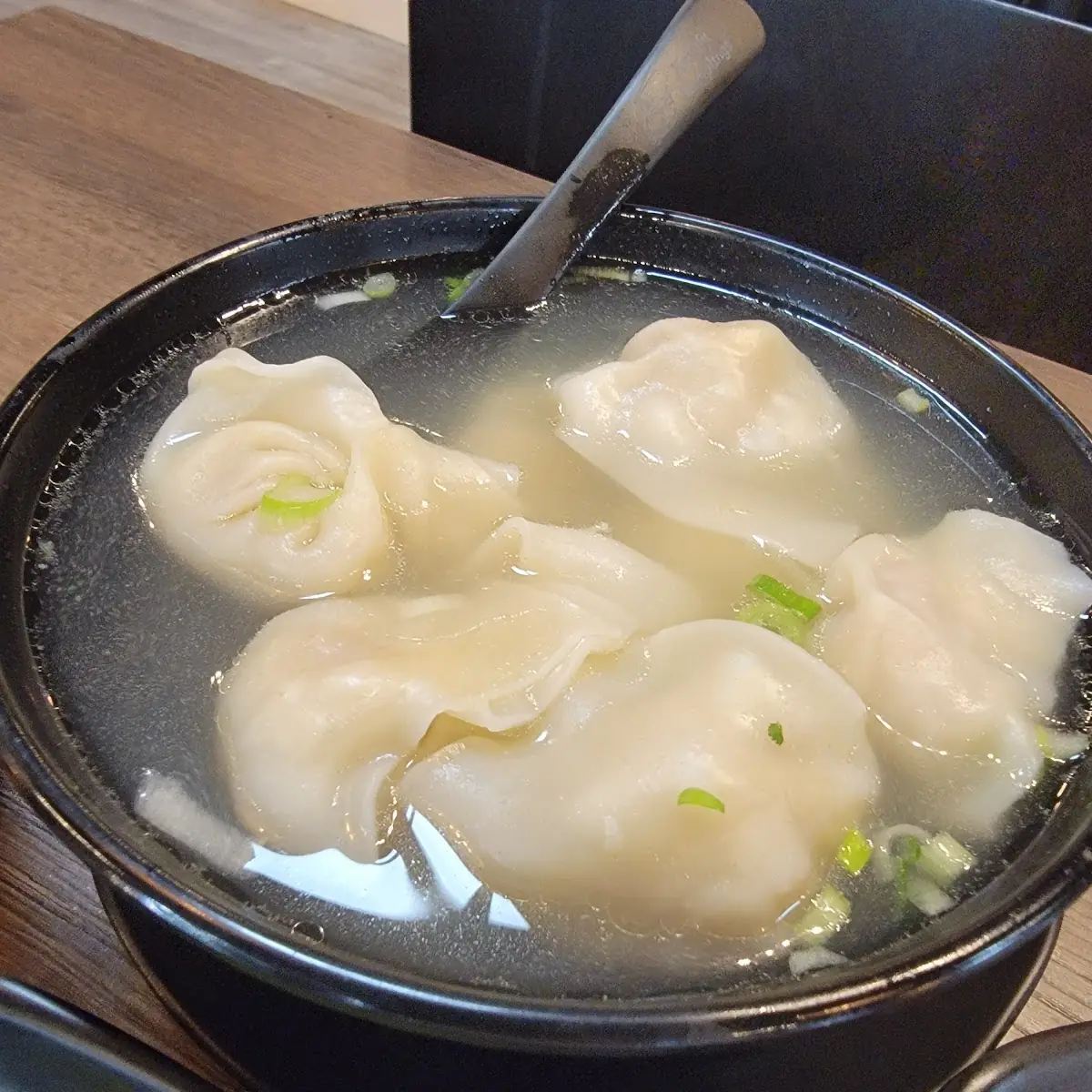 wonton soup 鸡汤馄饨